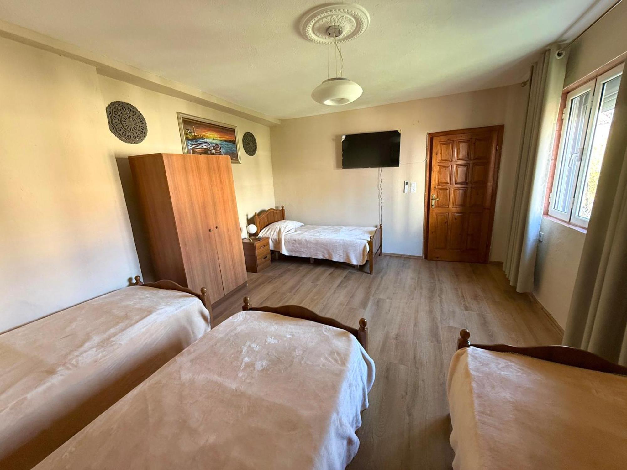 Shkodra Guest House 2 Buitenkant foto
